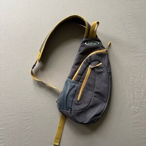 G4Free Crossbody Sling Bag